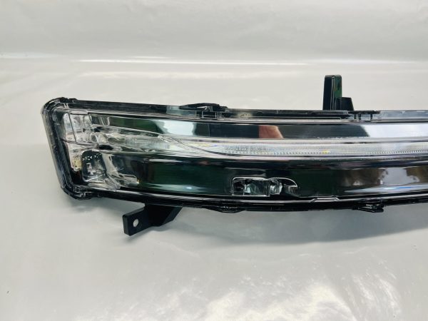 KA1B15A124A 2019 2020 2021 2022 LINCOLN NAUTILUS LED RIGHT OEM FOG RUNNING LIGHT - Image 8