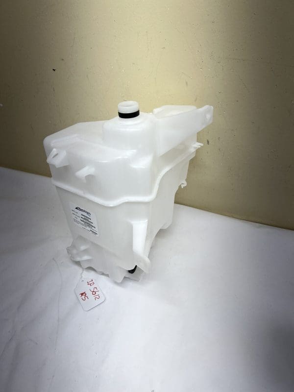 2013 2014 2015 2016 2017 2018 2019 TOYOTA RAV4 WASHER FLUID RESERVOIR - Image 15