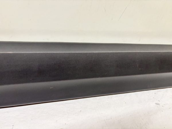 OEM 2022 2023 2024 Rivian R1T Front Left Lower Door Molding Cladding PT00000332 - Image 9