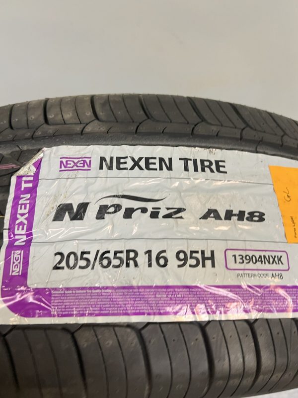 NEXEN TIRE N PRIZ AH8 . 205/65R16. New Tire. 205 65 16. 205/65/16.  95H - Image 9