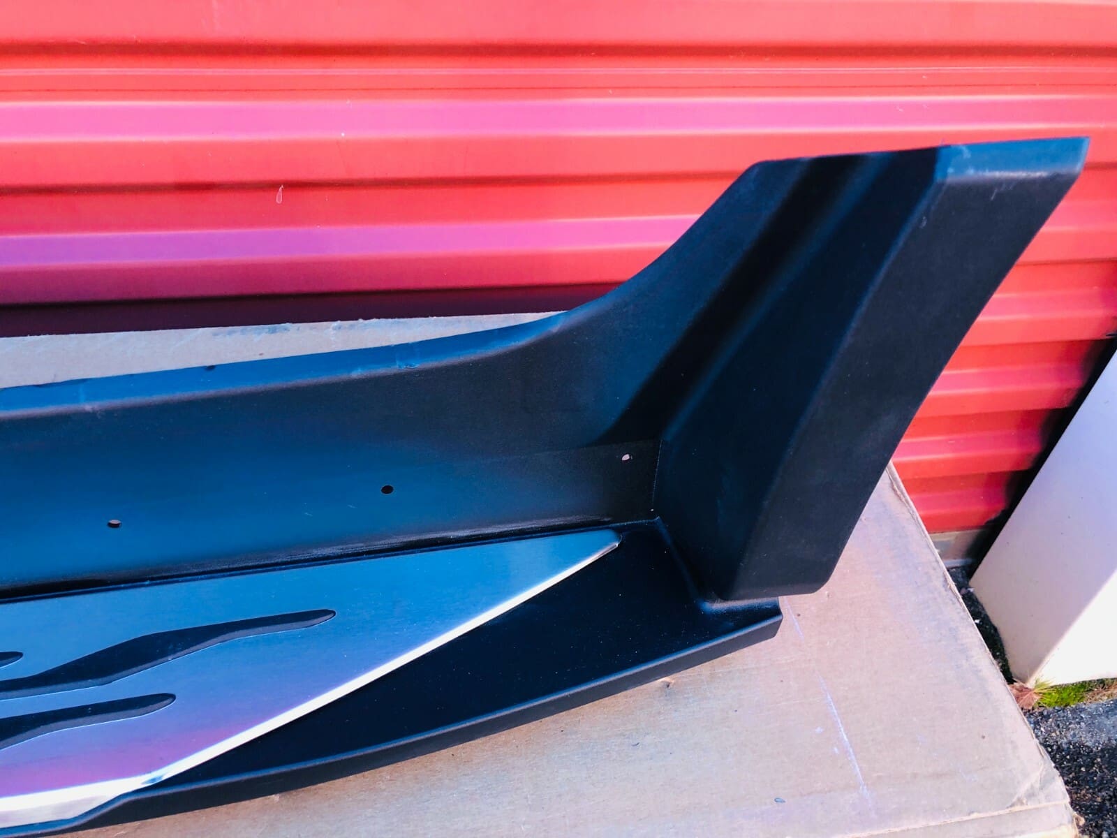 2018 2019 2020 2021 2022 2023 2024 CHEVY EQUINOX LEFT OEM RUNNING BOARD 84245428 - Image 2