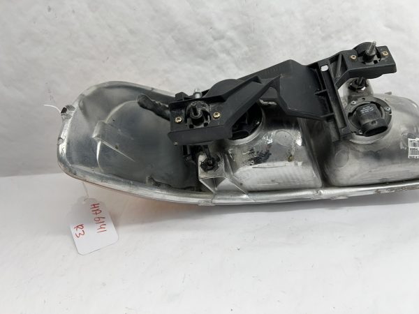 1999-2001 2002 2003 2004 2005 2006 Gmc Sierra Gmc Yukon Front Left Headlight - Image 15