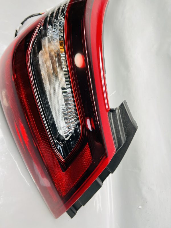 2016 2017 2018 NISSAN ALTIMA DARK  REAR LEFT OEM TAIL LIGHT - Image 4