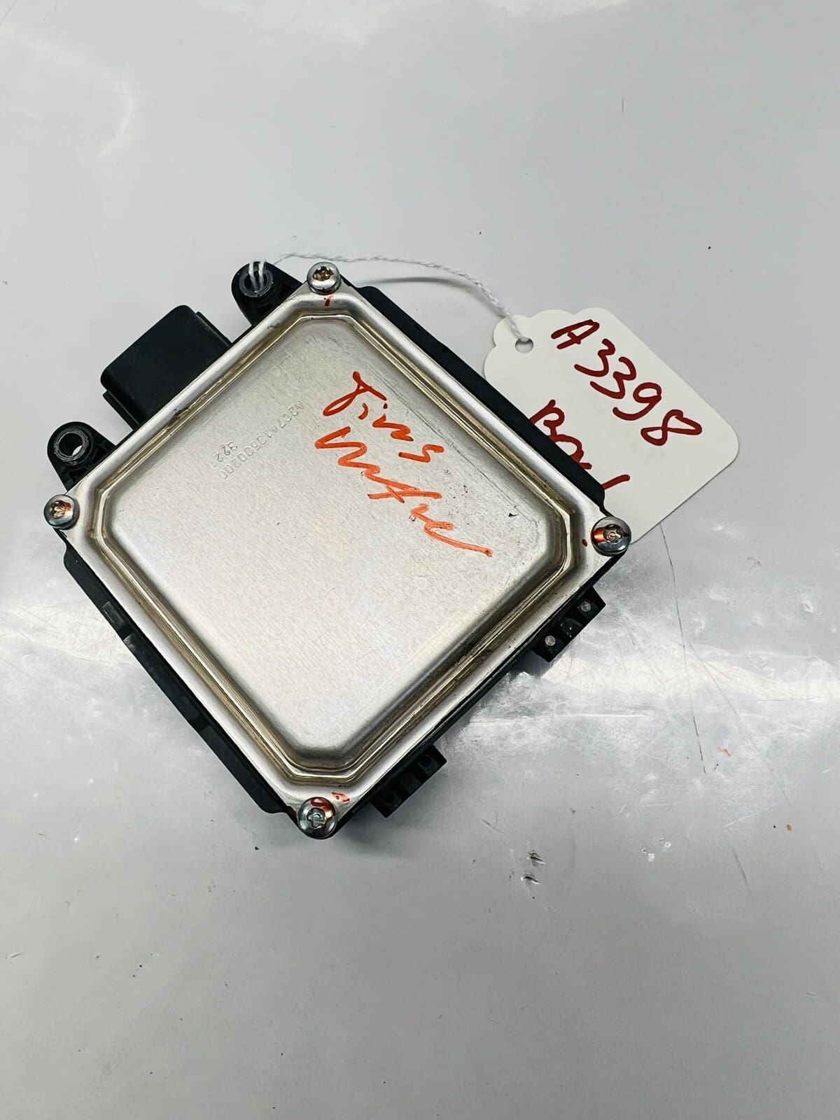 284k09bu1a 2021 2022 2023 NISSAN FRONTIER RR RIGHT OEM BLIND SPOT RADAR SENSOR - Image 9