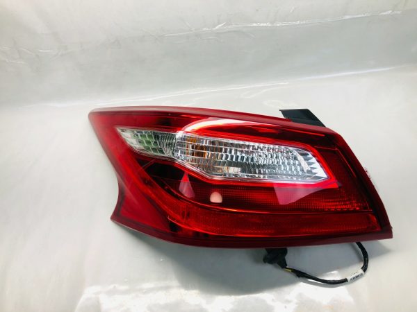 ⭐️⭐️ NICE 2016 2017 2018 NISSAN ALTIMA HALOGEN OUTER REAR LEFT OEM TAIL LIGHT