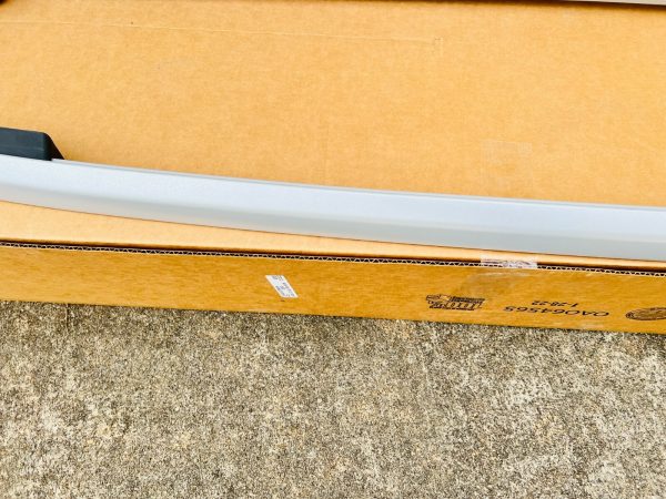 2021 2022 VOLKSWAGEN VW ATLAS OEM LEFT RIGHT ROOF RAIL RACK 3CN860033KW1 - Image 5