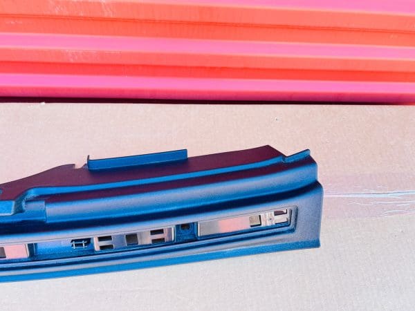 2018 2019 2020 2021 2022 VOLVO XC40 Rear Tailgate Sill Plate  Lid Lock 31440884 - Image 10