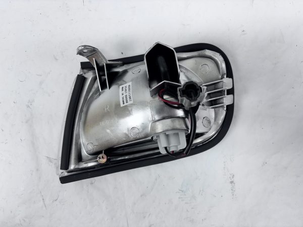 FOR 1997 1998 1999 NISSAN MAXIMA HALOGEN FRONT RIGHT TURN SIGNAL PARK MARKER - Image 8