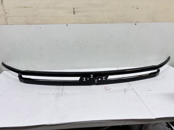 2021 2022 2023 Chevy Tahoe Suburban Front OEM Grille Center Trim Only Black