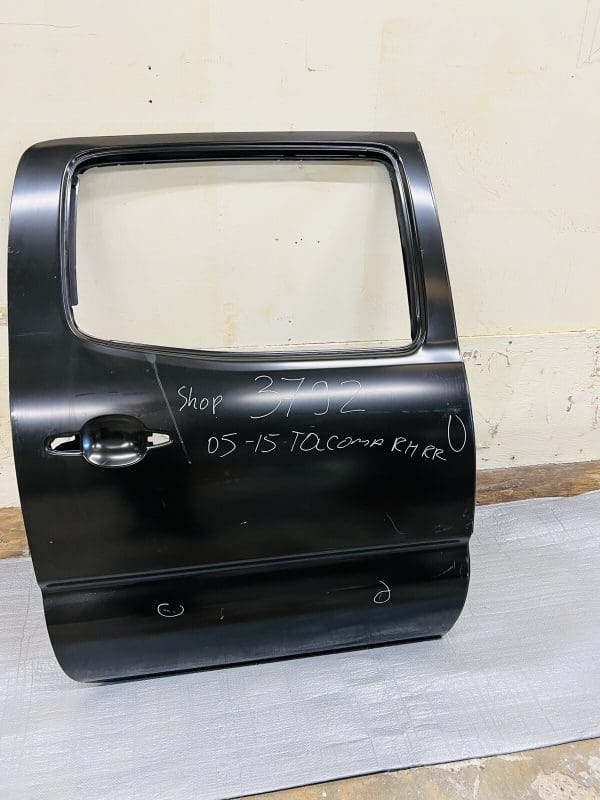 2005-2008 2009 2010 2011 2012 2013 2014 2015 TOYOTA TACOMA REAR RIGHT OEM DOOR - Image 2