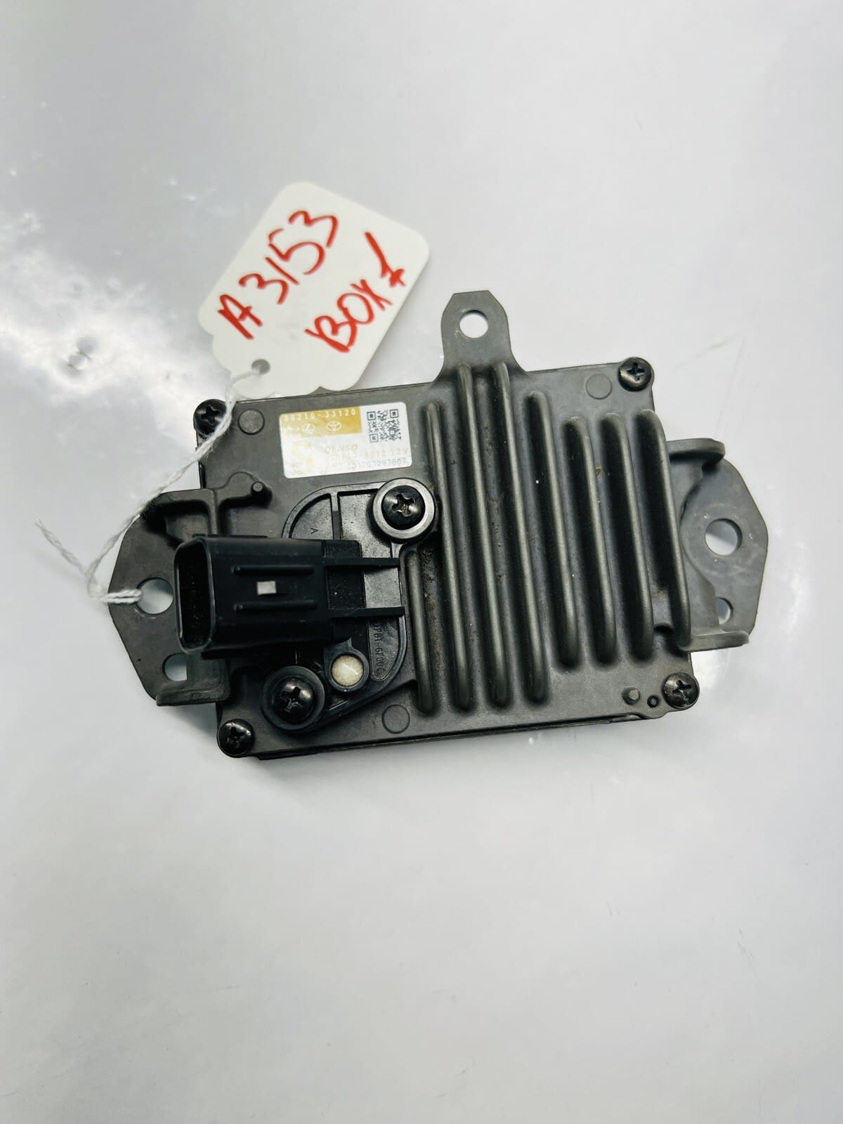 8821033120 LEXUS LS ES NX RX UX TOYOTA COROLLA PRIUS RAV4 CRUISE CONTROL SENSOR - Image 10