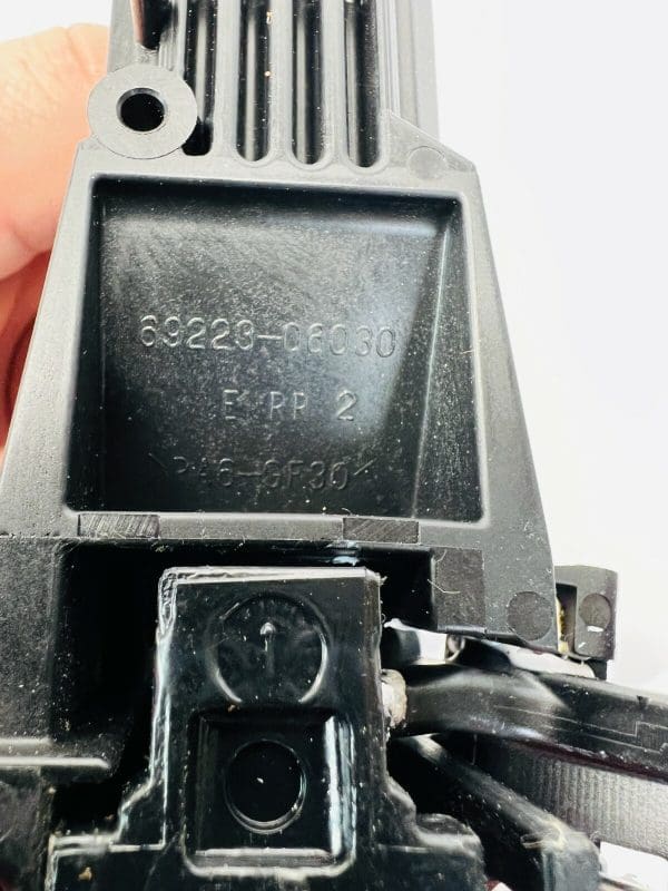 6922306030 2007 2008 2009 2010 2011 TOYOTA CAMRY REAR RIGHT OEM DOOR HANDLE - Image 9