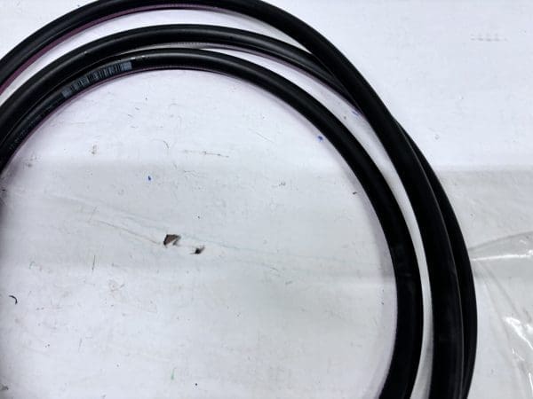 OEM 2009-2015 BMW 7 SERIES 750 740 REAR LF RH DOOR WEATHERSTRIP 51767179104 - Image 4
