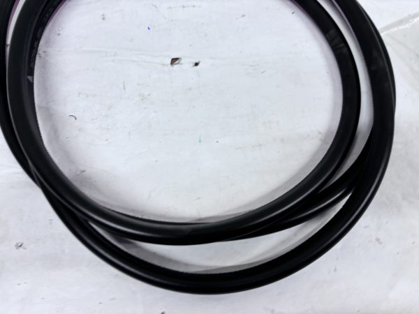 OEM 2009-2015 BMW 7 SERIES 750 740 REAR LF RH DOOR WEATHERSTRIP 51767179104 - Image 6