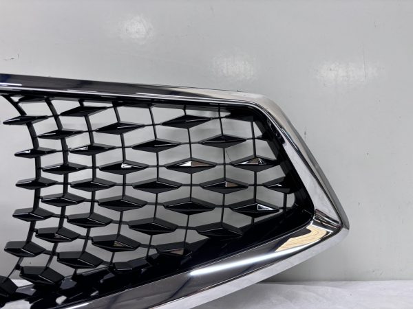 OEM MINT 2017 2018 2019 2020  ACURA MDX BLACK FRONT OEM GRILLE GENUINE - Image 2