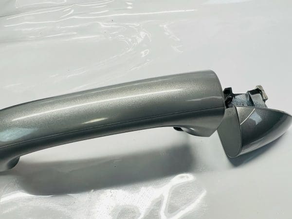 A1647660201 2006-2011 MERCEDES W164 ML500 ML350 FRONT RIGHT OEM DOOR HANDLE - Image 3
