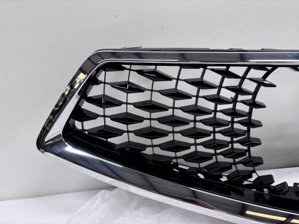 OEM MINT 2017 2018 2019 2020  ACURA MDX BLACK FRONT OEM GRILLE GENUINE - Image 9