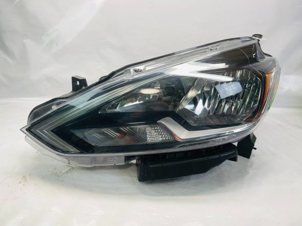 2016 2017 2018 2019 NISSAN SENTRA HALOGEN FRONT LEFT OEM HEADLIGHT