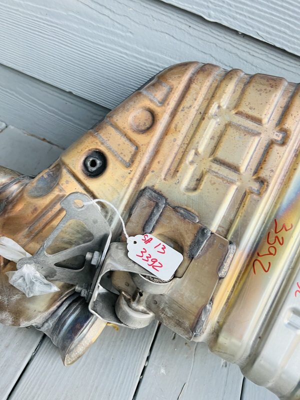 Porsche 911 GT2 GT3 RS MUFFLER Left 99111104782 OEM Genuine 2016 2017 2018 2019 - Image 7