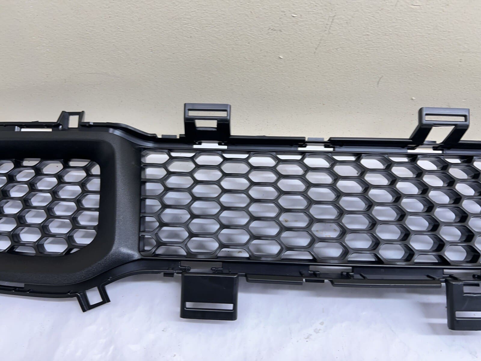2014 2015 2016 2017 2018 JEEP CHEROKEE FRONT BUMPER LOWER GRILLE CAPA - Image 8
