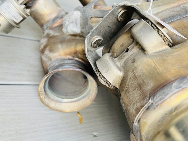 Porsche 911 GT2 GT3 RS MUFFLER Left 99111104782 OEM Genuine 2016 2017 2018 2019 - Image 10