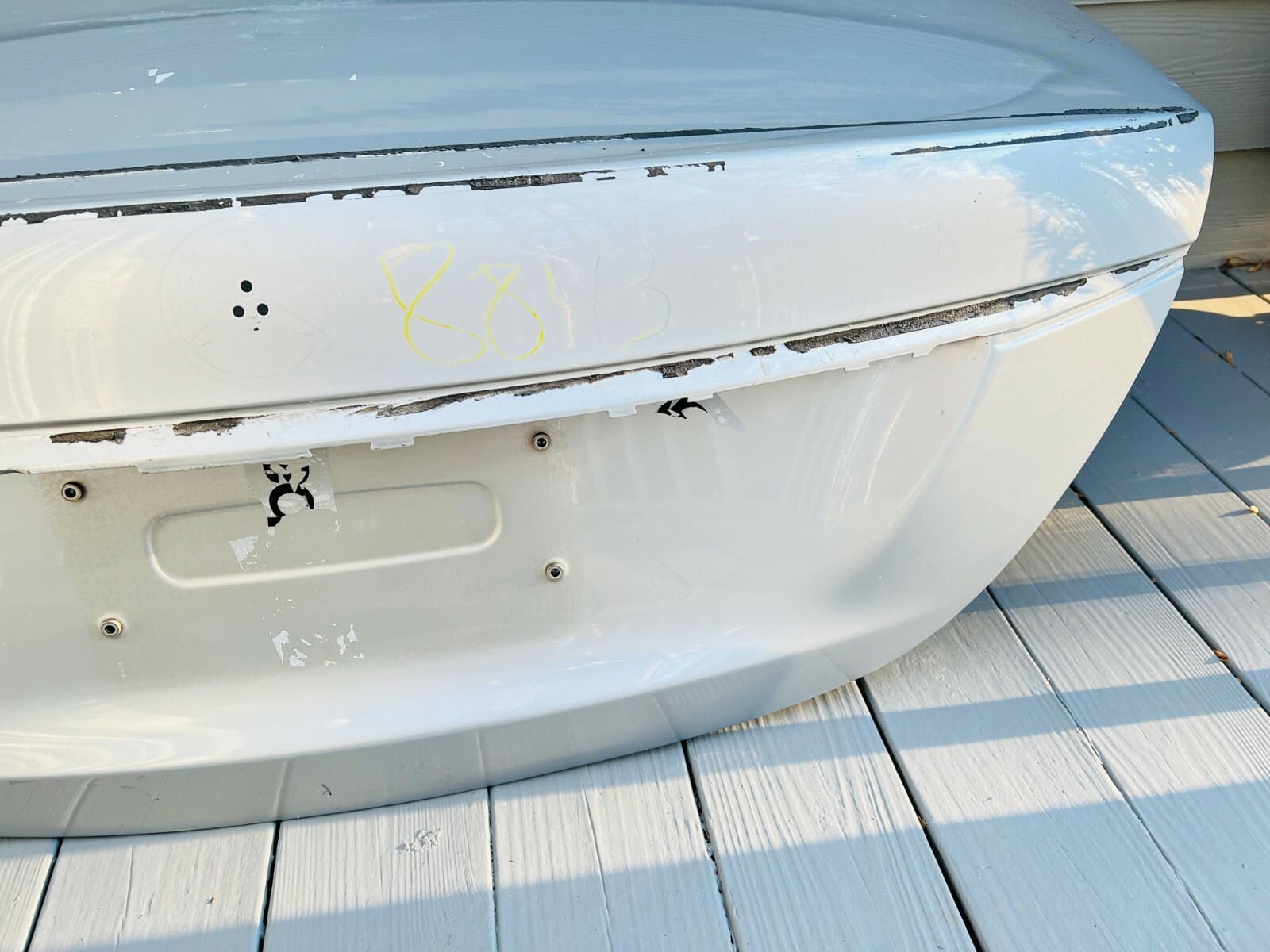 A2137503400 2017-2020 MERCEDES BENZ E CLASS REAR OEM TRUNK LID E350 E400 E550 - Image 10