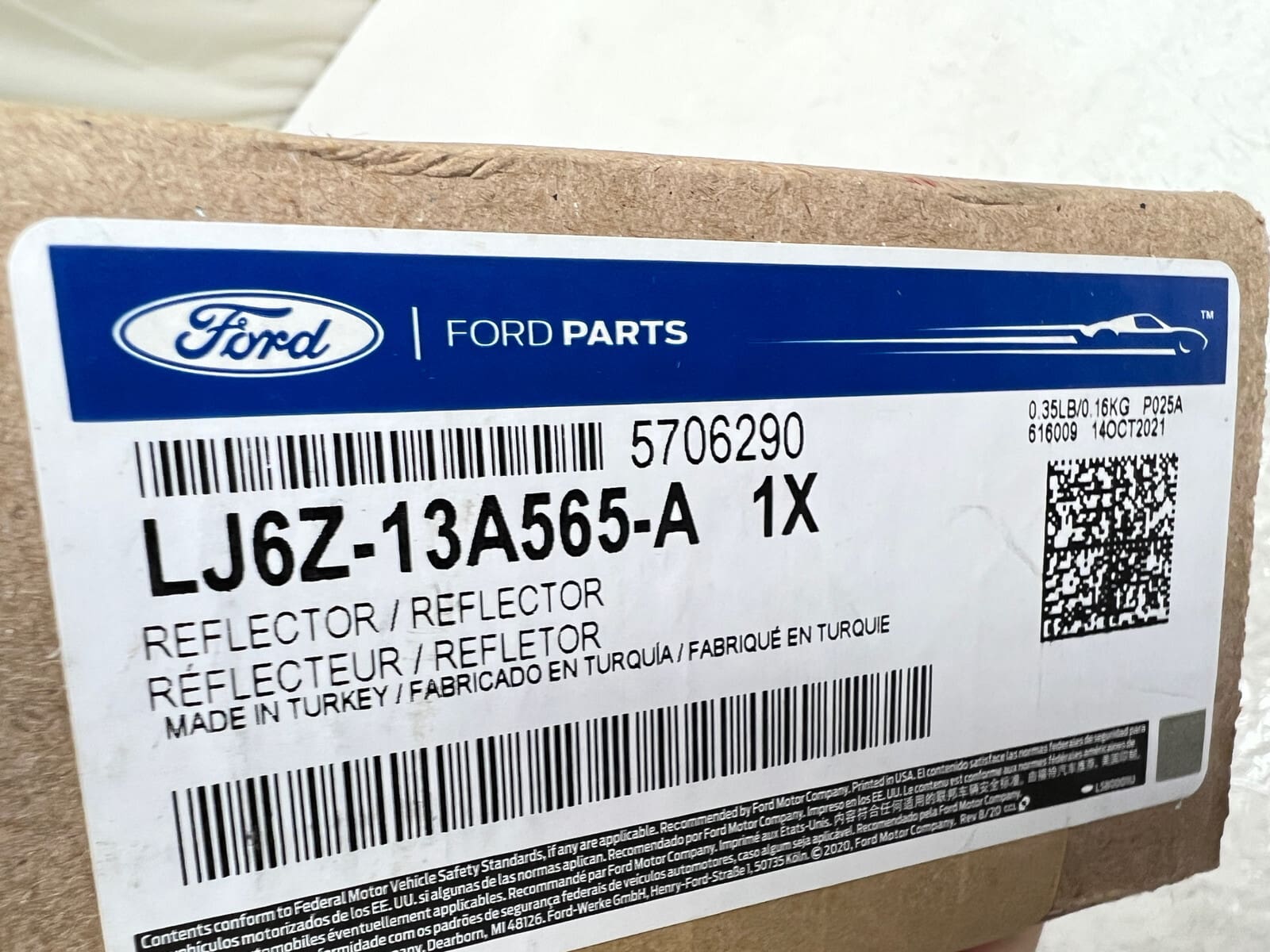 LJ6Z13A565A 2020 2021 2022 2023 FORD ESCAPE REAR RIGHT OEM REFLECTOR GENUINE - Image 9