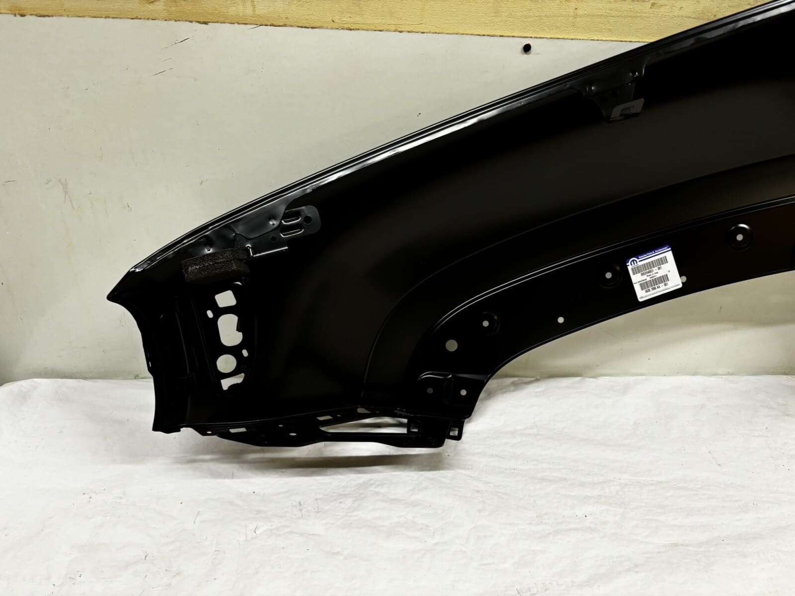 OEM 17 2018 2019 2020 2021 2022 2023 JEEP RENEGADE FRONT RIGHT FENDER 68307086aa - Image 11