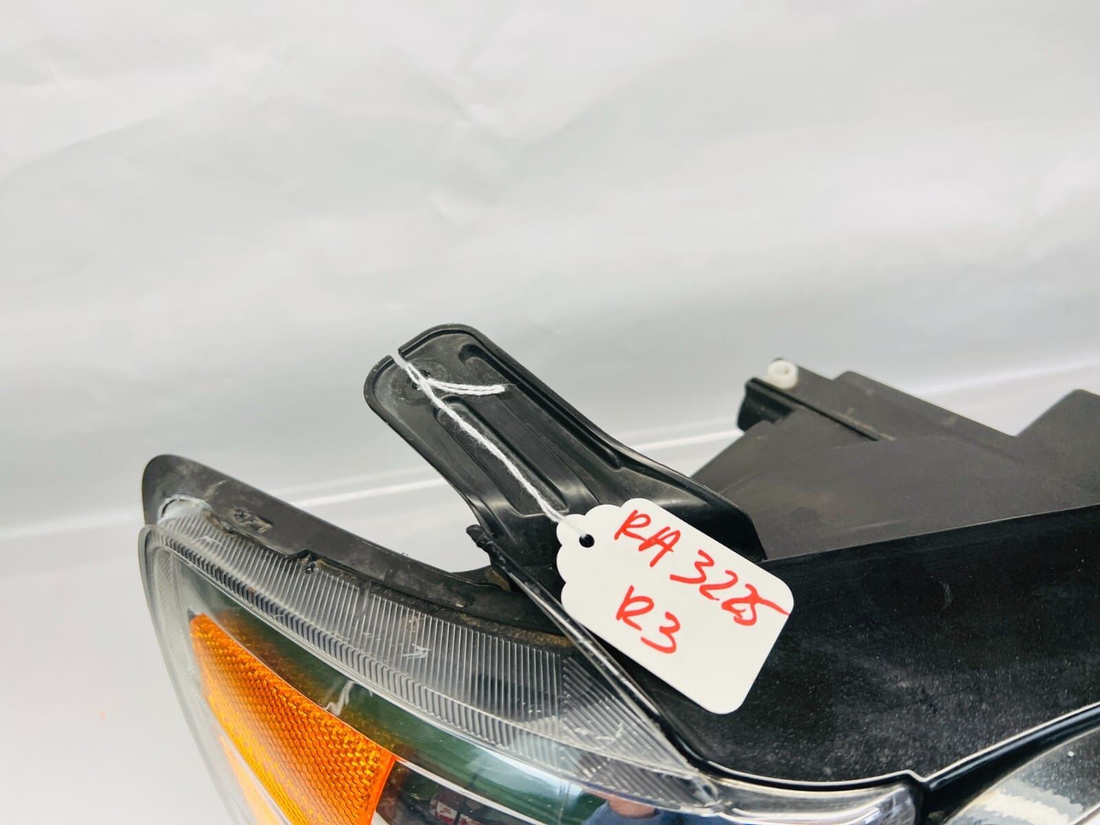 ALL TABS 42390434 2012 2013 2014 2015 2016 CHEVY SONIC FRONT RIGHT OEM HEADLIGHT - Image 9