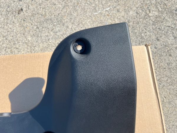 2005-2008 2009 Ford Mustang Convertible Rear Body Panel Trim OEM 8r3z6345522da - Image 3