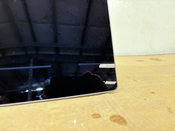 OEM 1089543-00-j 2017 2018 2019 2020 Tesla Model 3 Y Center Console Screen - Image 2