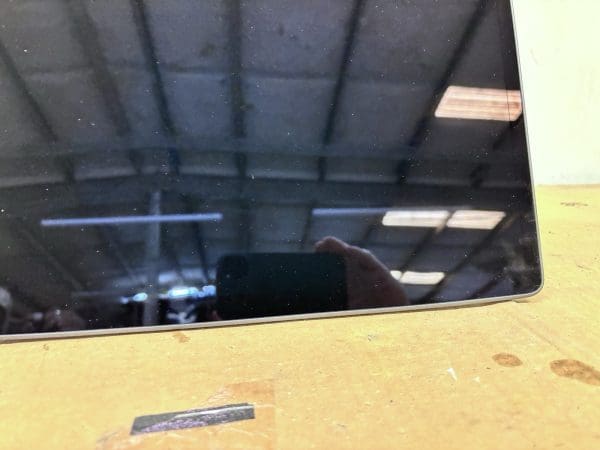 OEM 1089543-00-j 2017 2018 2019 2020 Tesla Model 3 Y Center Console Screen - Image 3