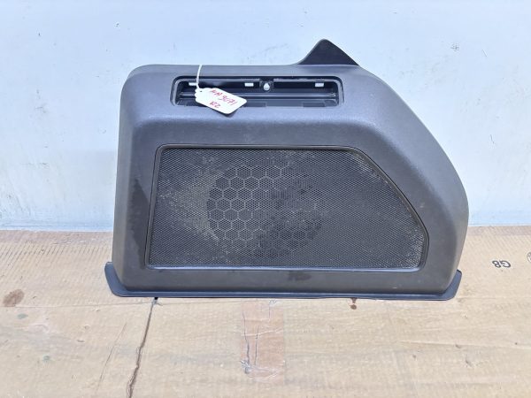 OEM 5c5035591 2012-2015 2016 2017 2018 2019 VW BEETLE REAR SUBWOOFER SPEAKER