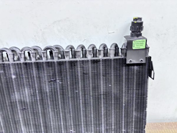 OEM NEW 93057305301 1984-1987 1988 1989 Porsche 911 Carrera Turbo AC Condenser - Image 3