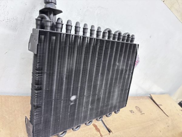 OEM NEW 93057305301 1984-1987 1988 1989 Porsche 911 Carrera Turbo AC Condenser - Image 12