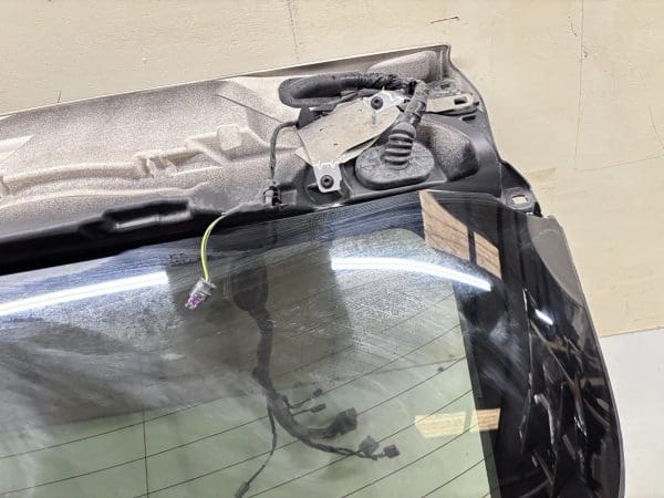 2017-2019 2020 JAGUAR F-PACE REAR OEM LIFTGATE TRUNK LID TAILGATE hk8340010a - Image 4