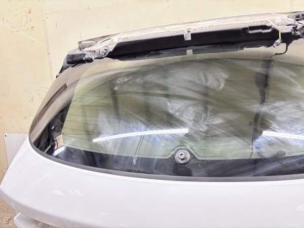 2017-2019 2020 JAGUAR F-PACE REAR OEM LIFTGATE TRUNK LID TAILGATE hk8340010a - Image 6