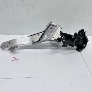 OEM A2536210700 MERCEDES GLS CLASS GLE FRONT RIGHT RADIATOR SUPPORT BRACKET