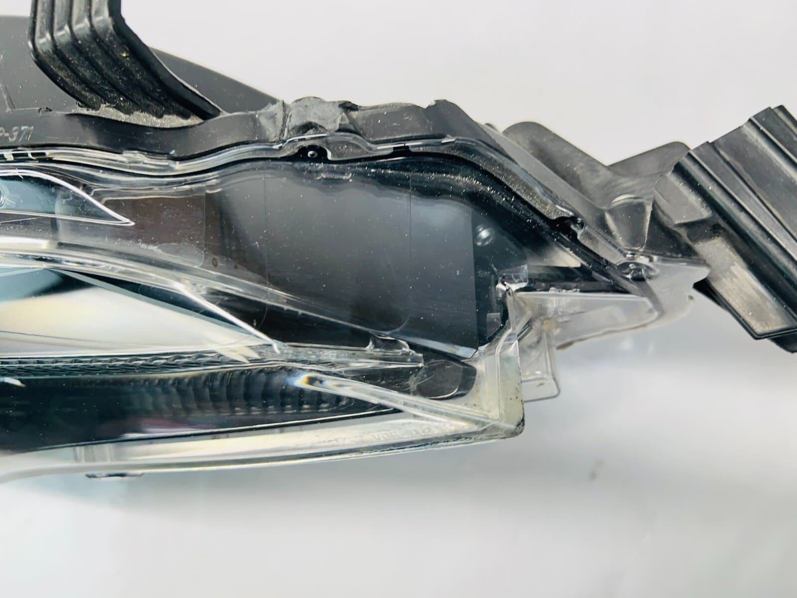 2017 2018 2019 TOYOTA COROLLA LED FRONT RIGHT OEM HEADLIGHT - Image 4