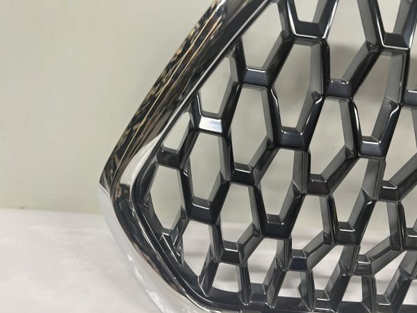 53114-04220 2016-2020 2021 2022 2023 toyota tacoma trd front oem grille center - Image 6