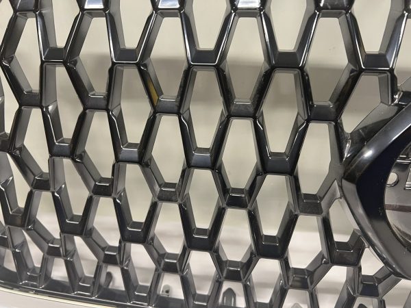 53114-04220 2016-2020 2021 2022 2023 toyota tacoma trd front oem grille center - Image 11