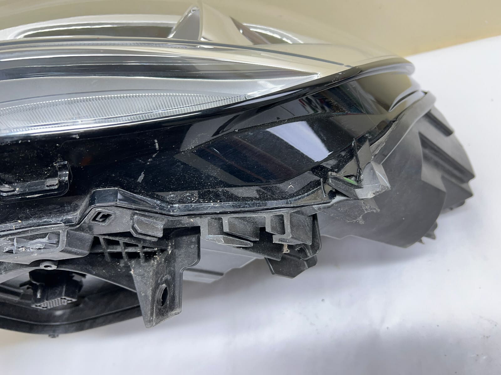 2020 2021 2022 LINCOLN AVIATOR LED FRONT LEFT OEM HEADLIGHT LC5B13E015CL DAMAGED - Image 18