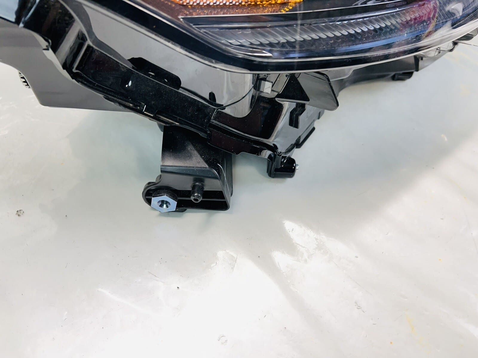 2020 2021 2022 TOYOTA HIGHLANDER LED BLACK BEZEL FRONT RIGHT OEM HEADLIGHT - Image 6