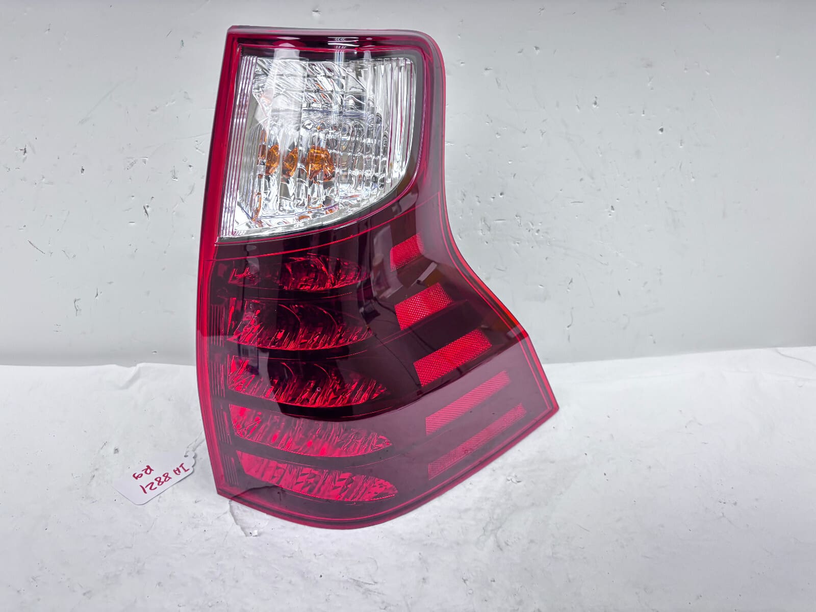 2017 2018 2019 2020 2021-2023 LEXUS GX GX460 SPORT HALOGEN RIGHT CAPA TAIL LIGHT - Image 2