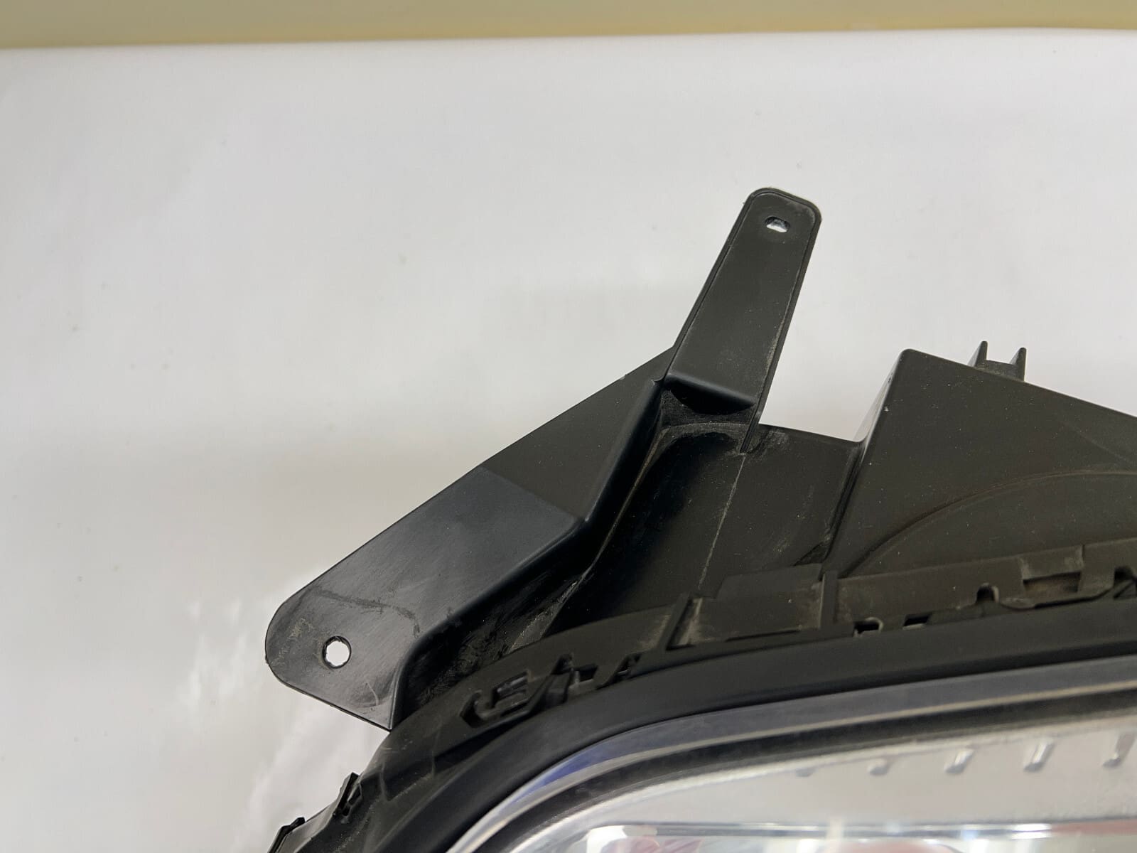 2010 2011 2012 2013 2014 2015 GMC TERRAIN HALOGEN FRONT LEFT OEM HEADLIGHT - Image 9
