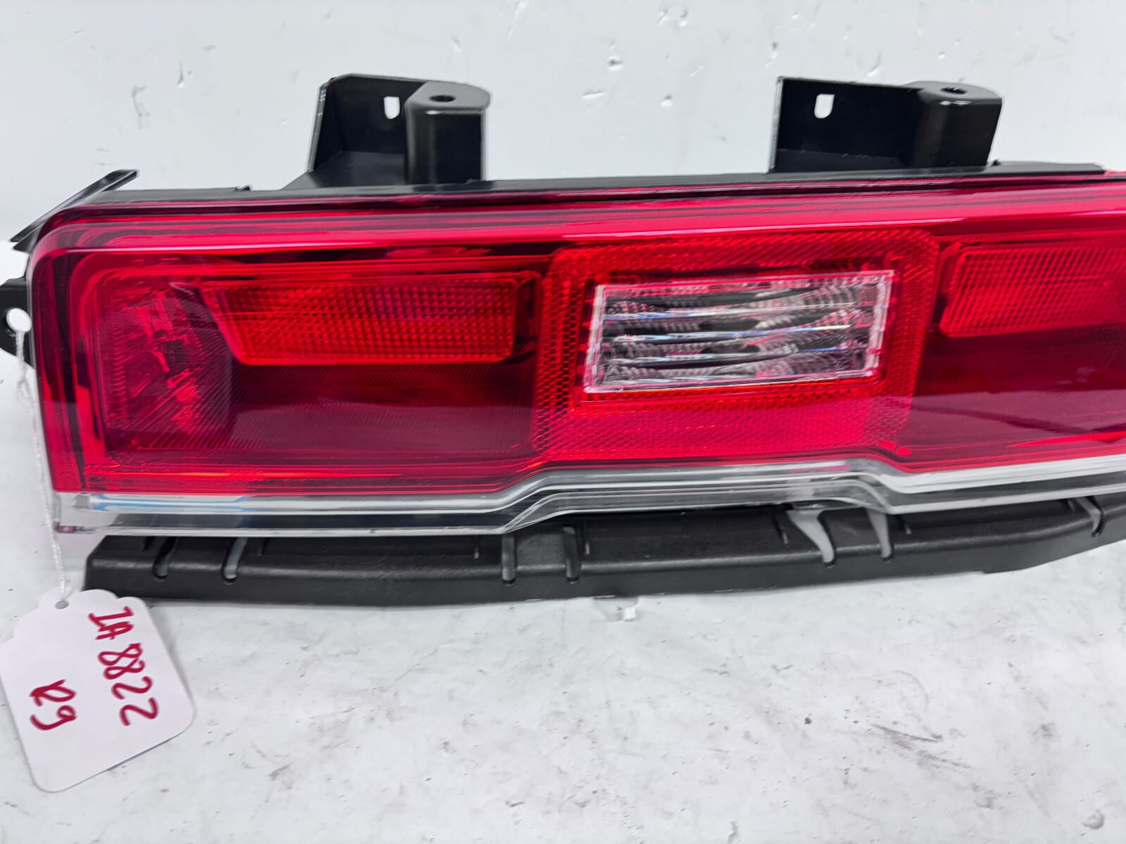 FOR 2014 2015 CHEVY CAMARO HALOGEN REAR RIGHT AFTERMARKET TAIL LIGHT - Image 8