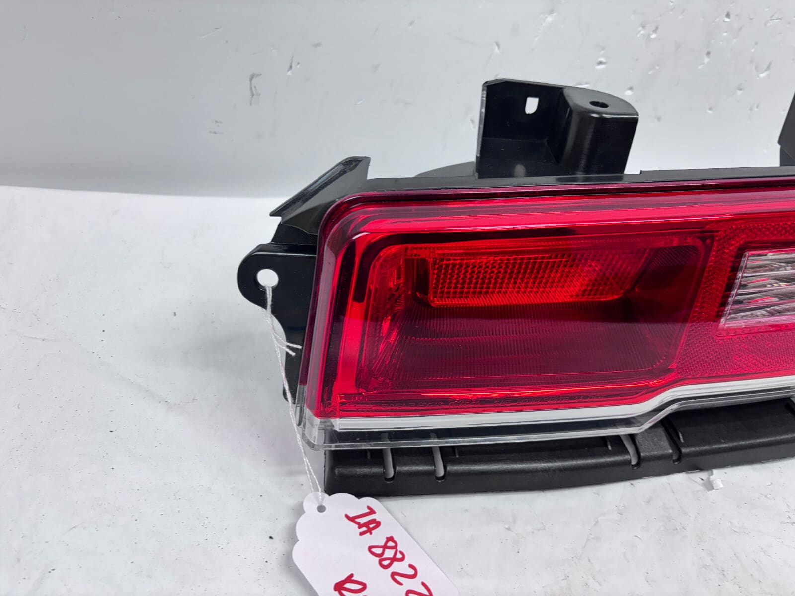 FOR 2014 2015 CHEVY CAMARO HALOGEN REAR RIGHT AFTERMARKET TAIL LIGHT - Image 10