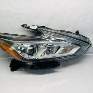 2016 2017 2018 NISSAN ALTIMA HALOGEN FRONT RIGHT OEM HEADLIGHT