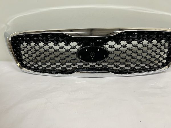 For 2016 2017 2018 KIA SORENTO FRONT GRILLE BLACK CHROME 86380-C6010