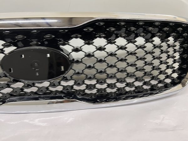For 2016 2017 2018 KIA SORENTO FRONT GRILLE BLACK CHROME 86380-C6010 - Image 7